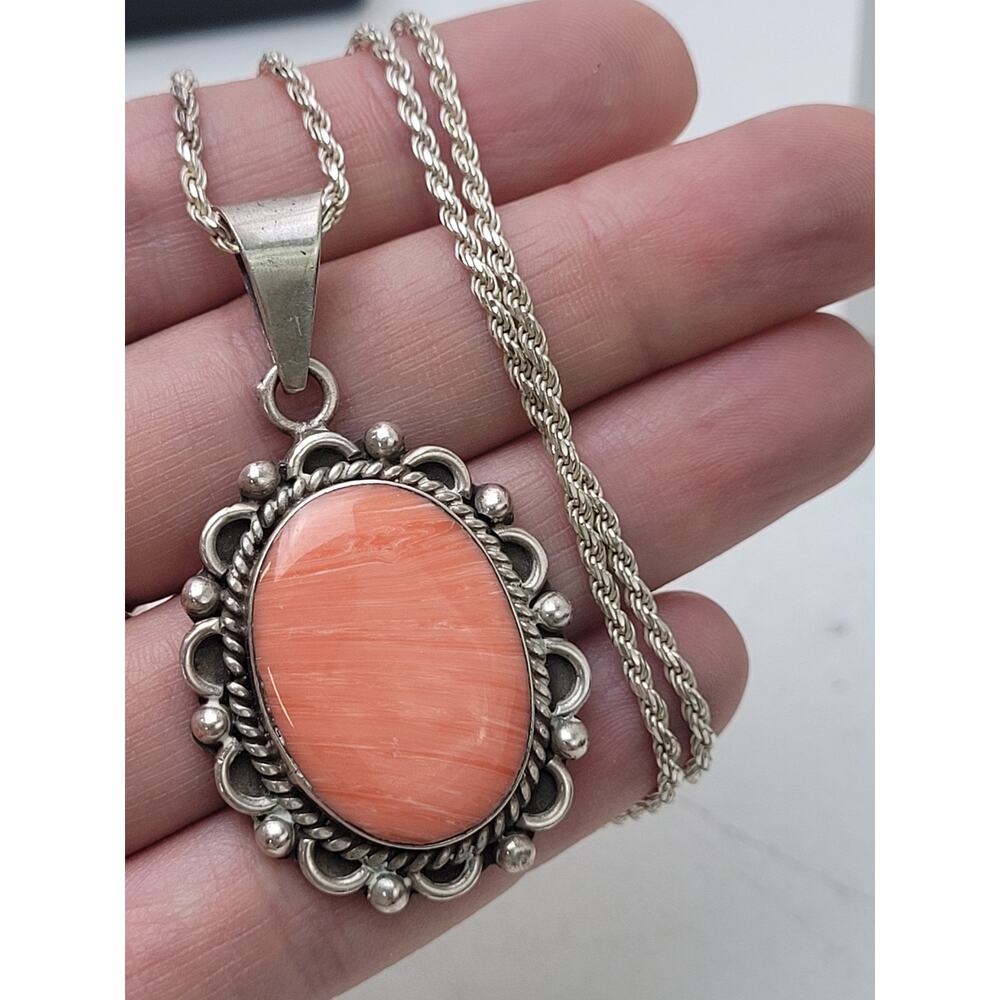 VTG Sterling Silver Coral-Colored Oval Gemstone Pendant on Sturdy Rope Chain